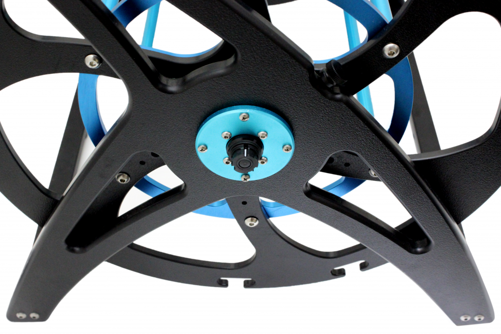 Binder 770 bulkhead connector with the white strip facing up.