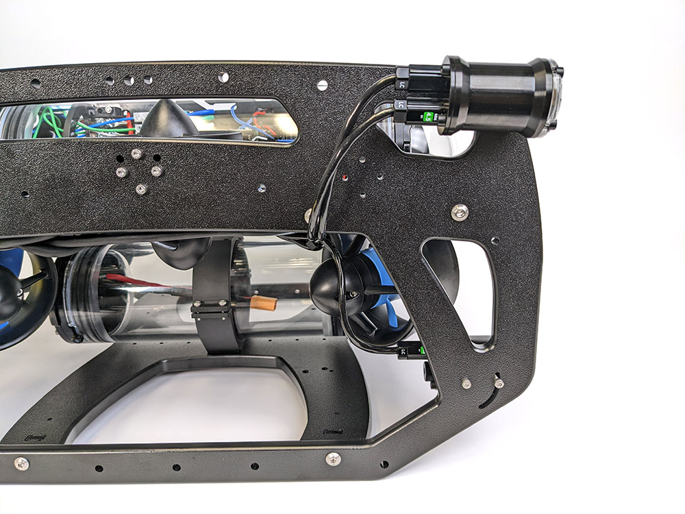 brov2-r4-assem-cablmgmt-2