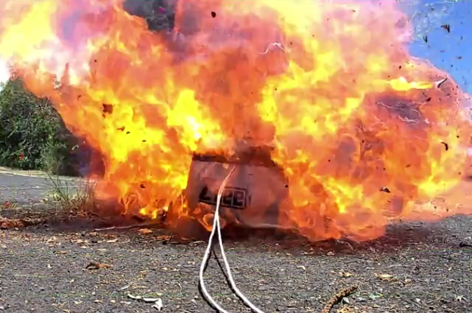 Fallback image for unsupported browsers