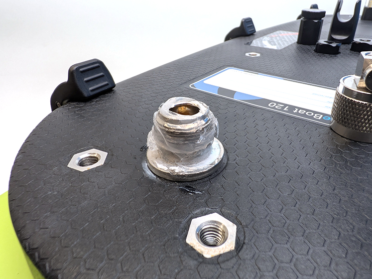 antenna-accessory-mast-install-8